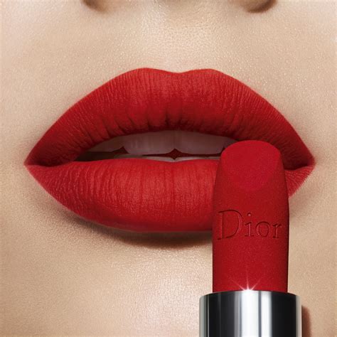 Rouge Dior: nuovo capitolo couture nella storia del rossetto 